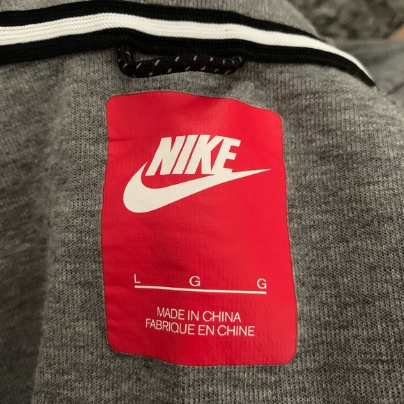 Gray Nike Sweater - Picture 2 of 4